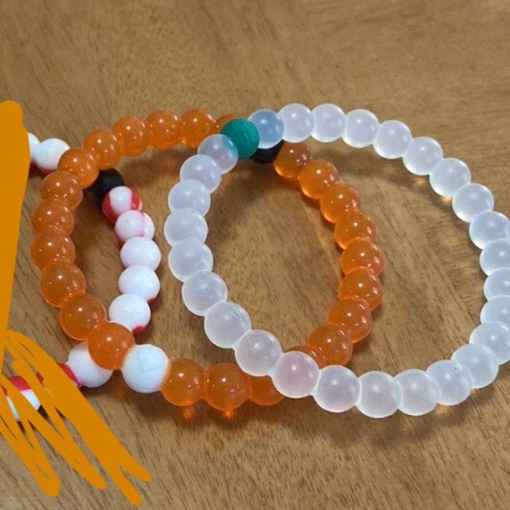 1 Orange Medium Lokai Bracelet + Green & Clear
